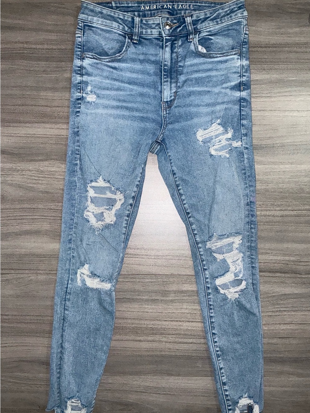 American Eagle Super High Rise Jegging Distressed Jeans Women's Size 8 Short